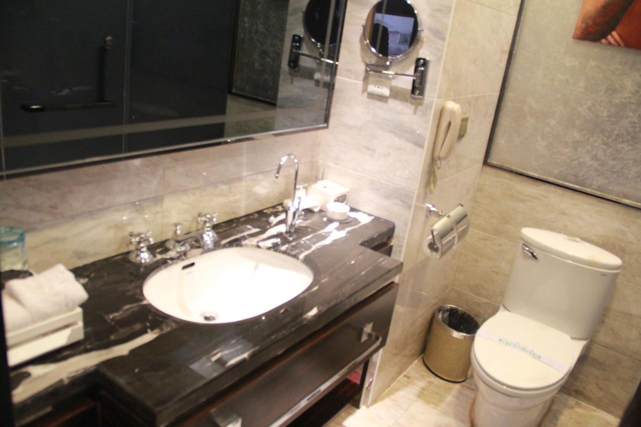 Jiexiu Huangjingang Holiday Hotel الغرفة الصورة