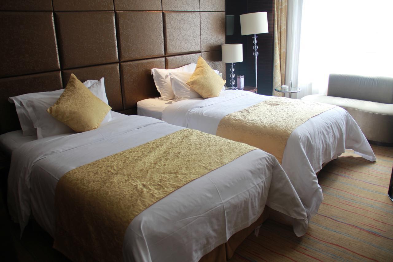 Jiexiu Huangjingang Holiday Hotel الغرفة الصورة